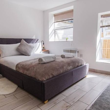 Studio ✧ High Street - Bournemouth Apartment Bagian luar foto