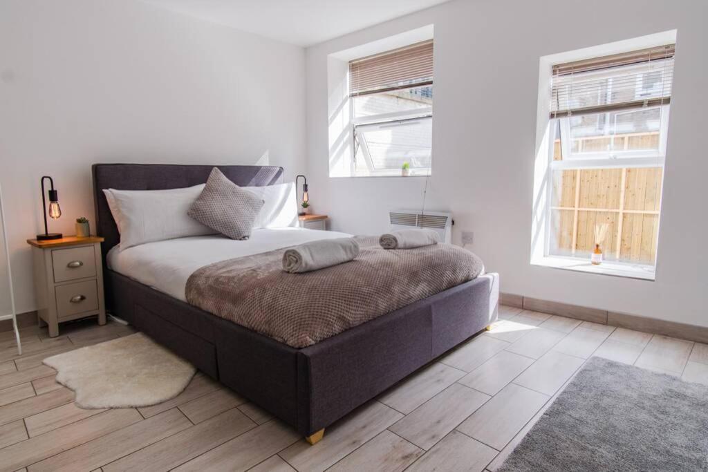 Studio ✧ High Street - Bournemouth Apartment Bagian luar foto